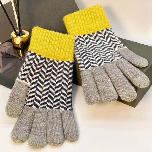 Houndstooth Herringbone Pattern Color Block Gloves Yellow Gray Warm Soft Stripes - Picture 12 of 12